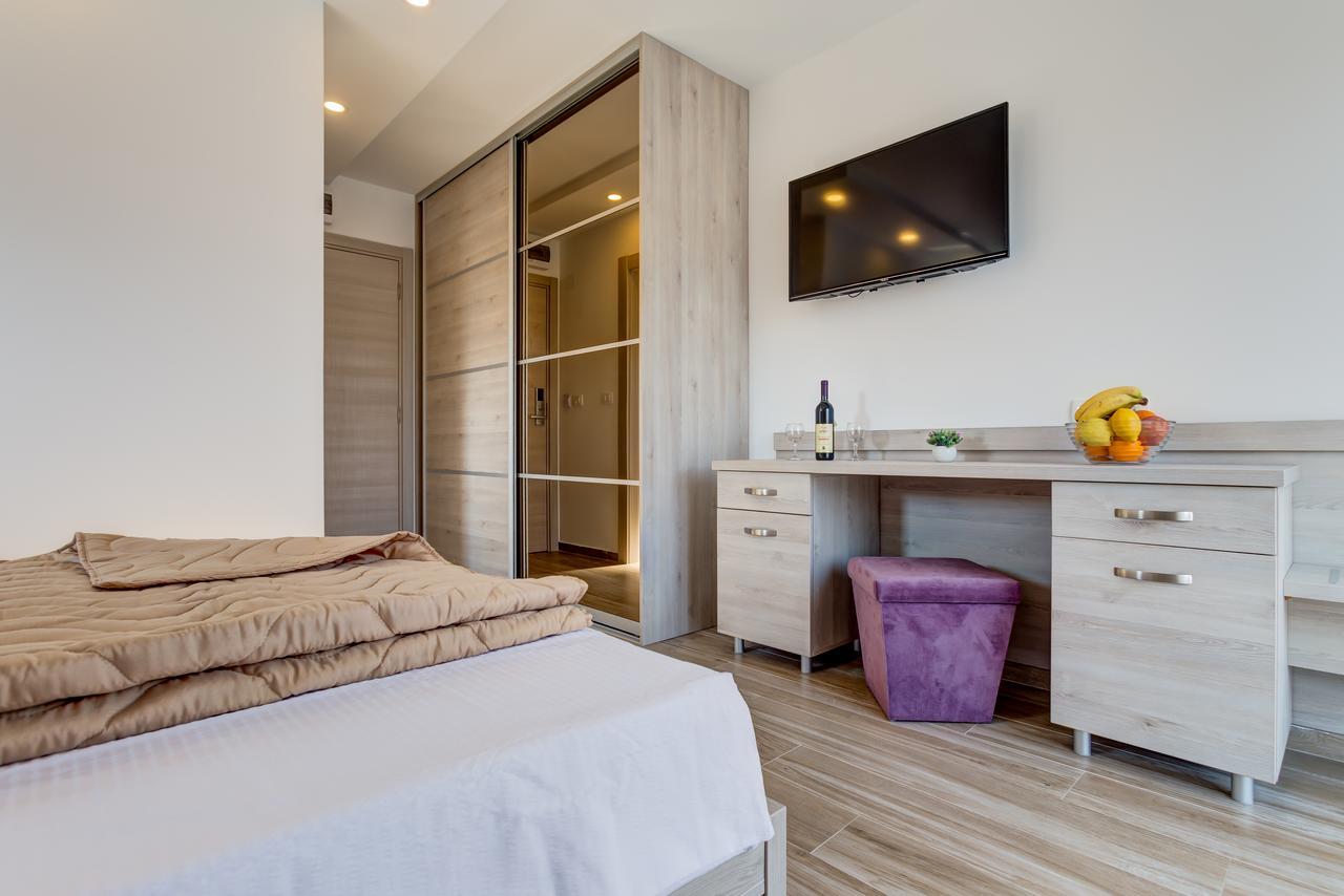 Al Mare Apartments ブドヴァ エクステリア 写真