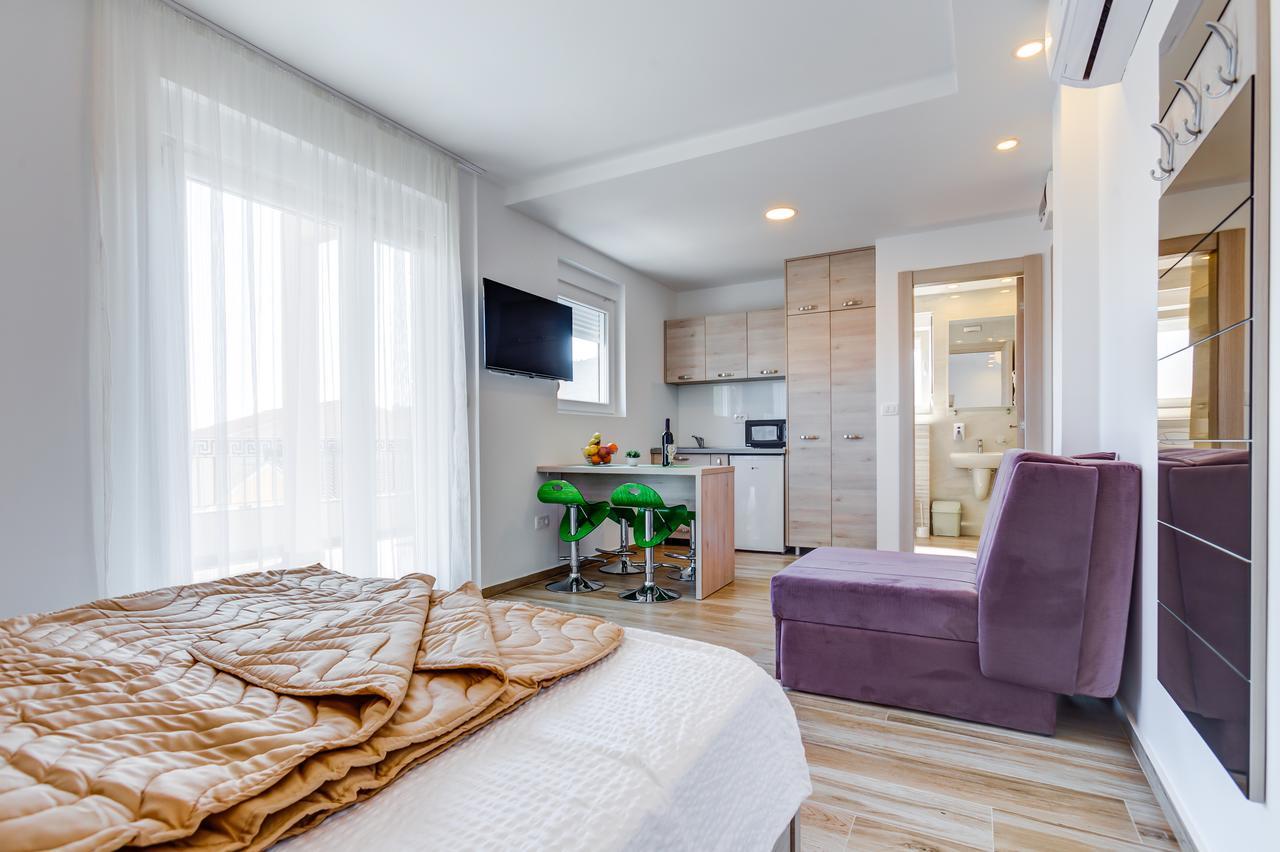 Al Mare Apartments ブドヴァ エクステリア 写真
