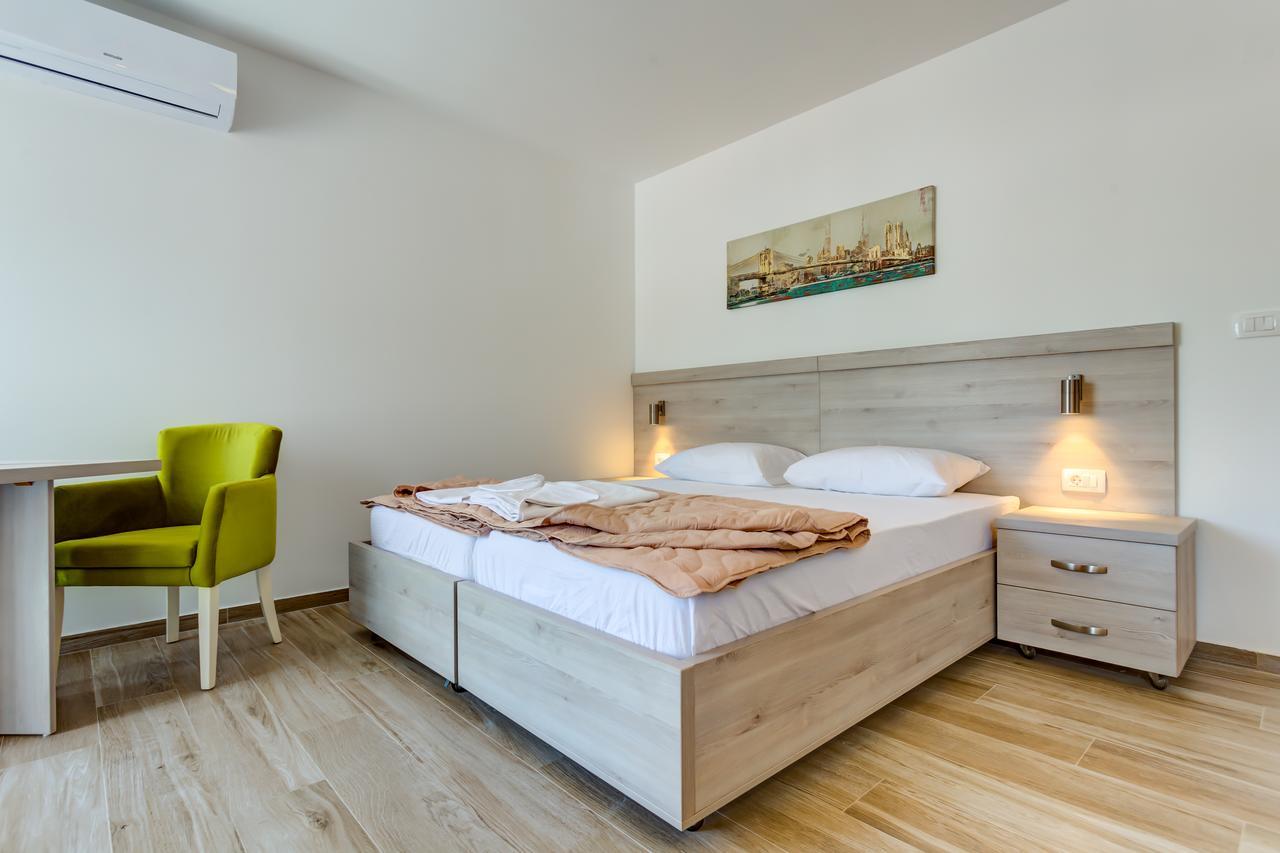 Al Mare Apartments ブドヴァ エクステリア 写真