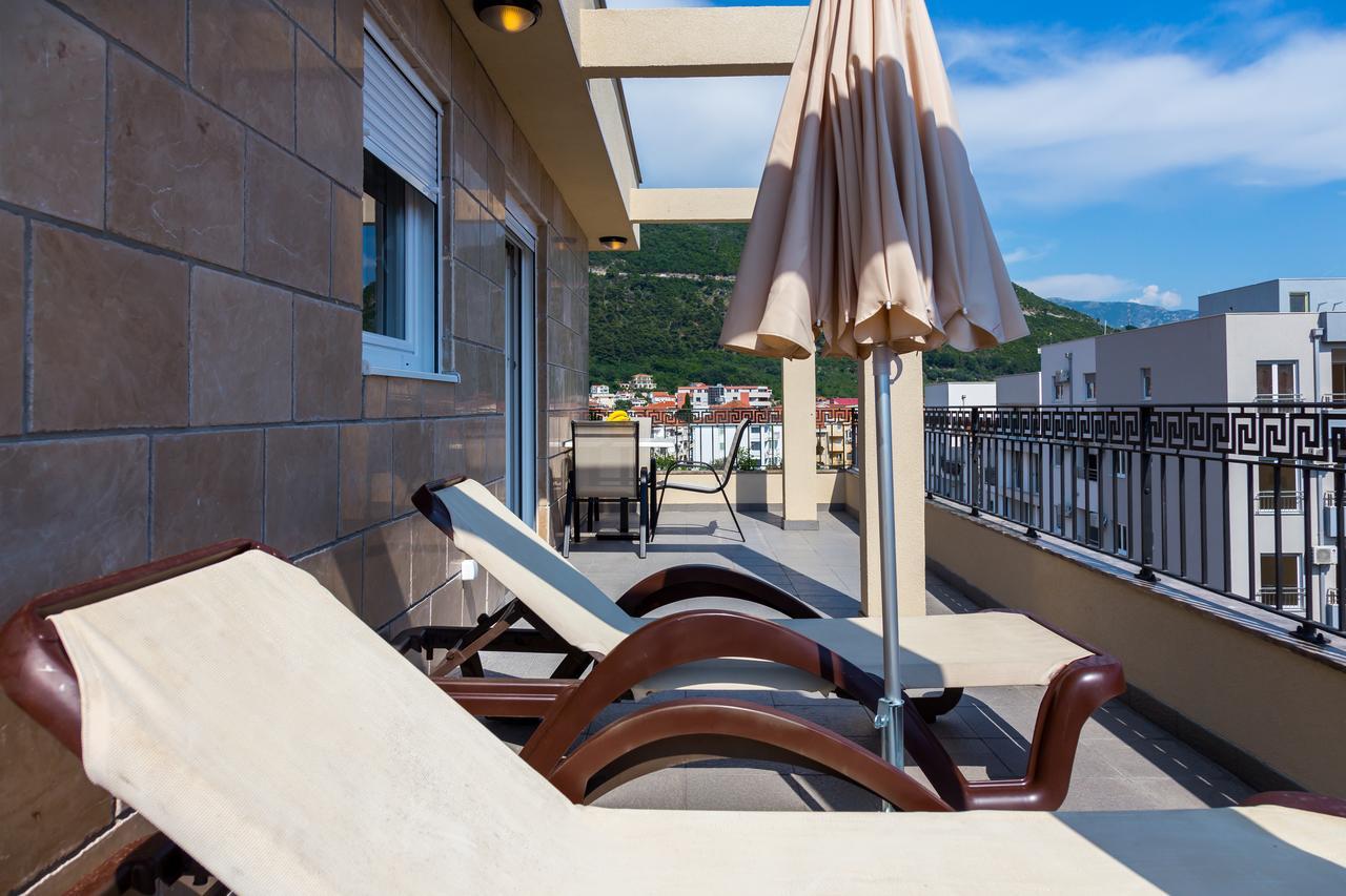 Al Mare Apartments ブドヴァ エクステリア 写真